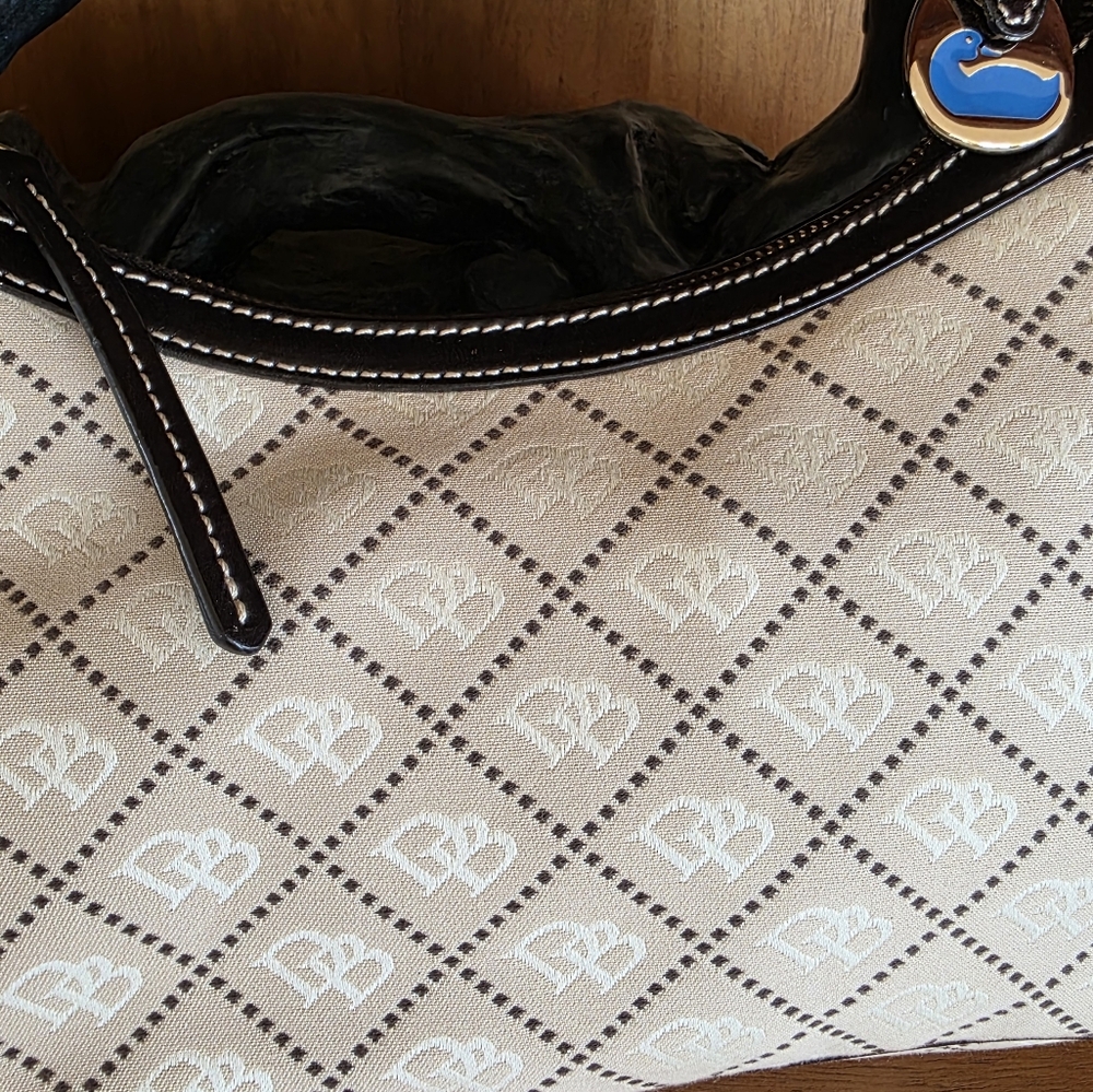 NEW, Vintage D&B Signature Quilted Logo Harness Shoulder Bag - Picture 5 of 16